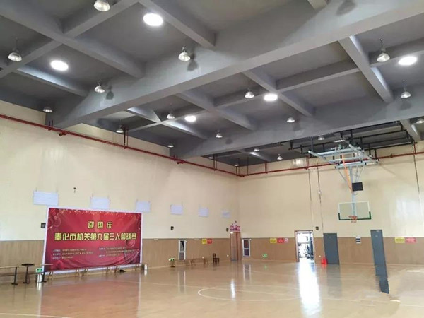 索樂圖導(dǎo)光管應(yīng)用于體育館